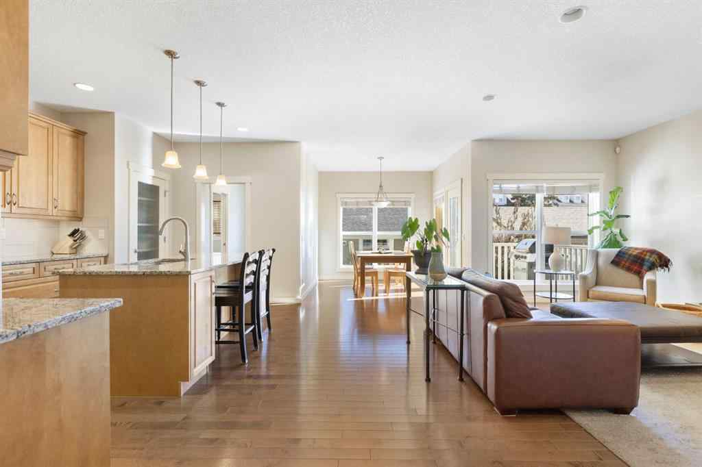 MLS® A2266370 - 5550 Henwood Street SW in Garrison Green Calgary, Residential