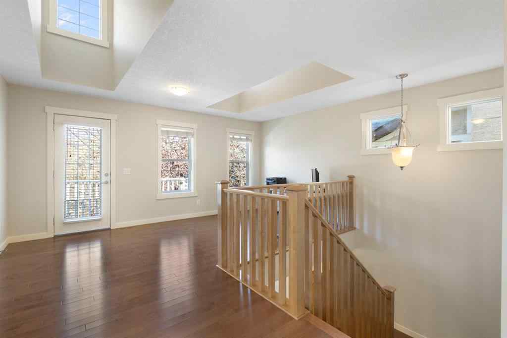 MLS® A2266370 - 5550 Henwood Street SW in Garrison Green Calgary, Residential