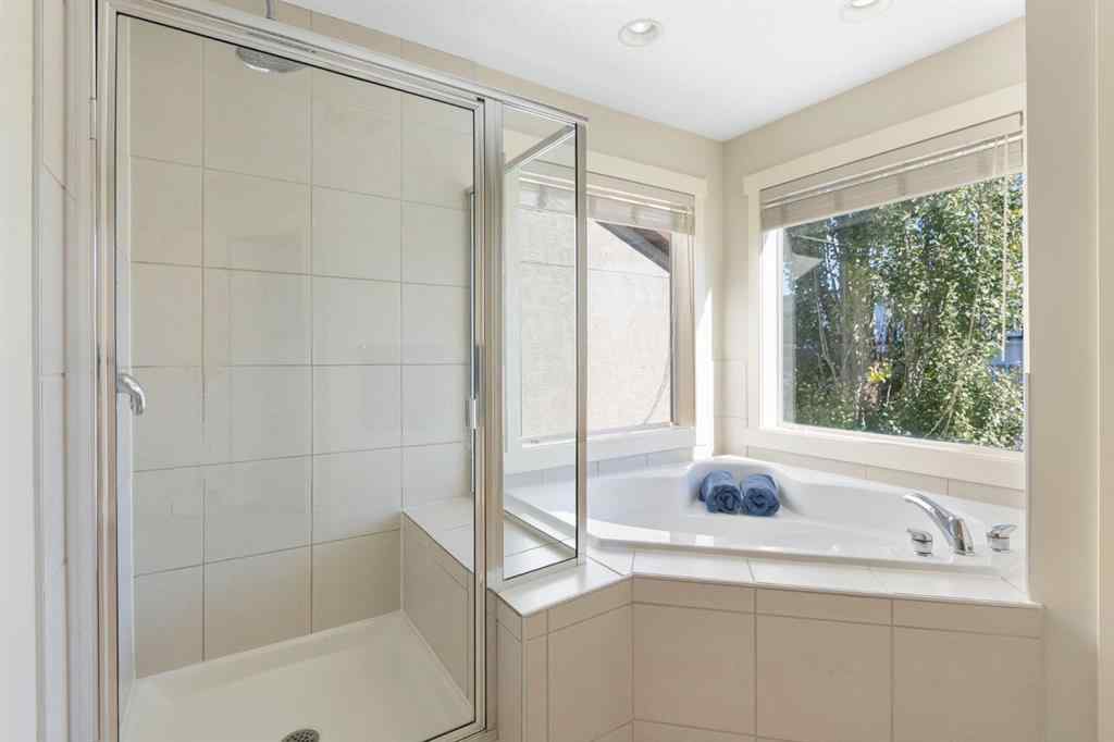 MLS® A2266370 - 5550 Henwood Street SW in Garrison Green Calgary, Residential