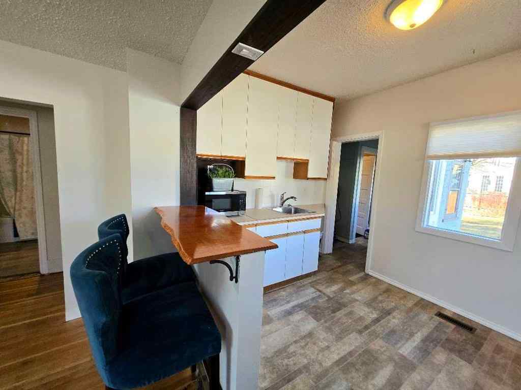 MLS® A2266371 - 5308 49 Avenue  in Prospect Camrose, Residential