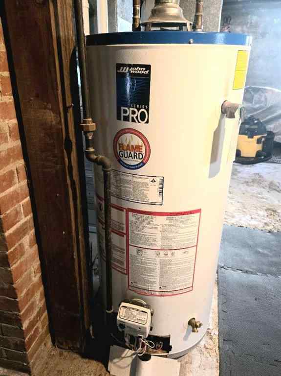 MLS® A2266371 - 5308 49 Avenue  in Prospect Camrose, Residential