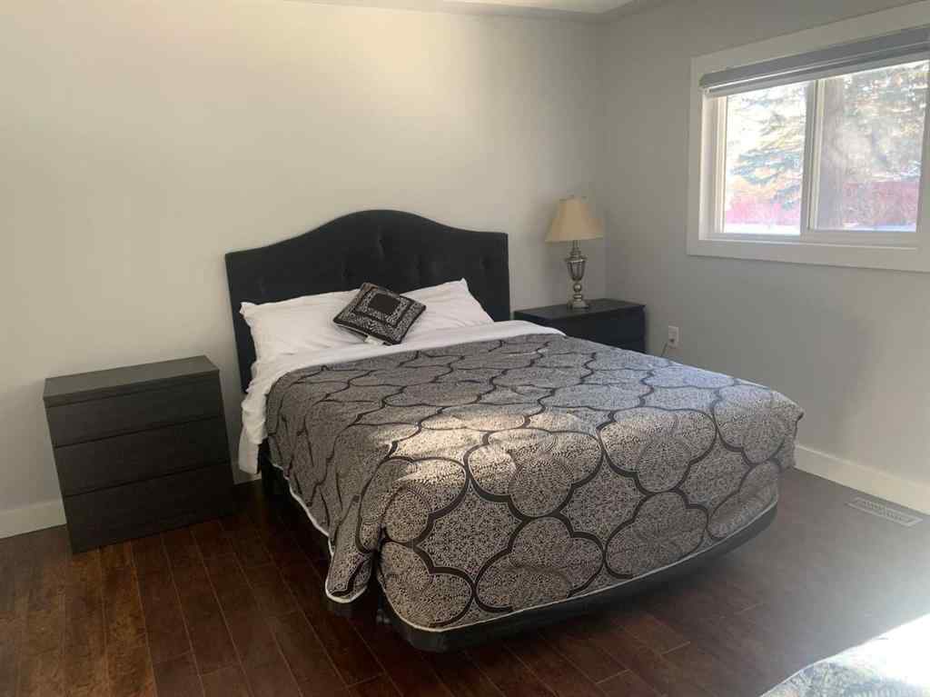 MLS® A2266372 - 6016 33 Avenue NW in Bowness Calgary, Residential