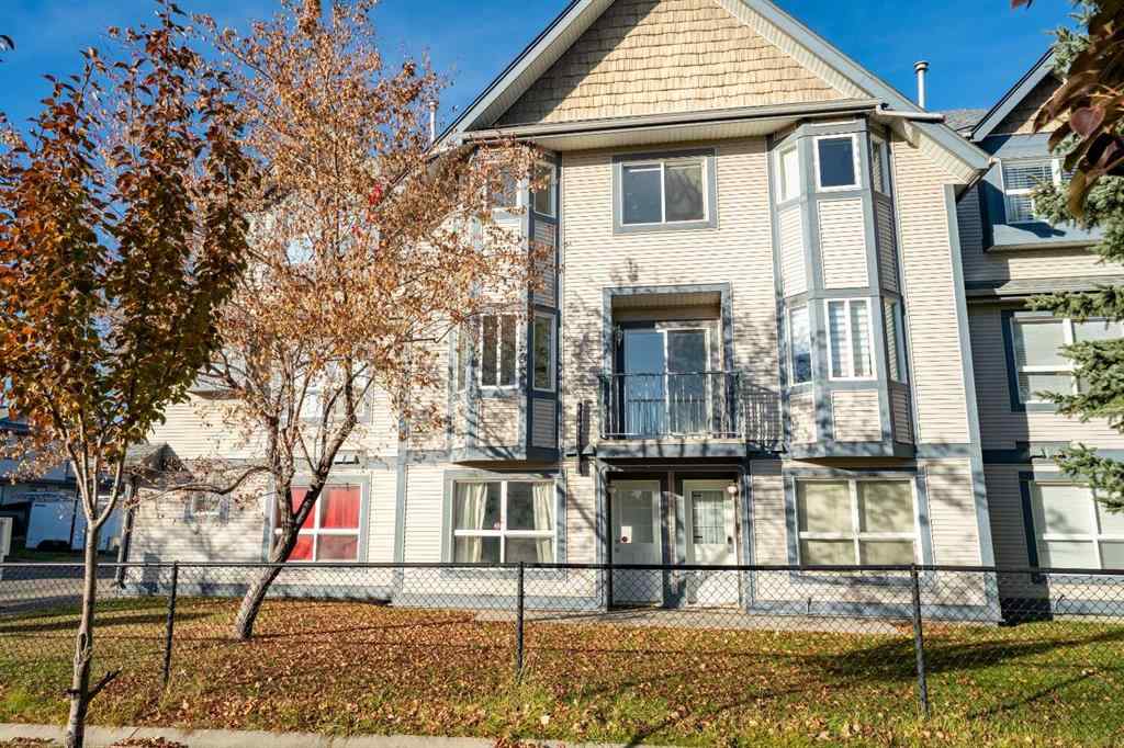 MLS® A2266373 - 121 Eversyde Point SW in Evergreen Calgary, Residential