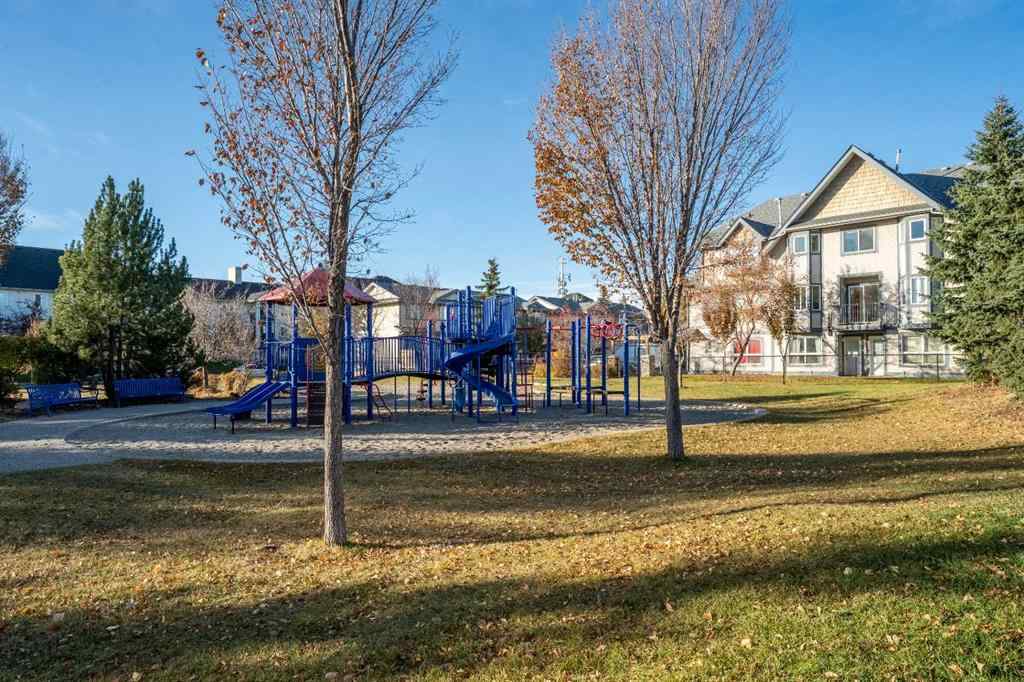 MLS® A2266373 - 121 Eversyde Point SW in Evergreen Calgary, Residential