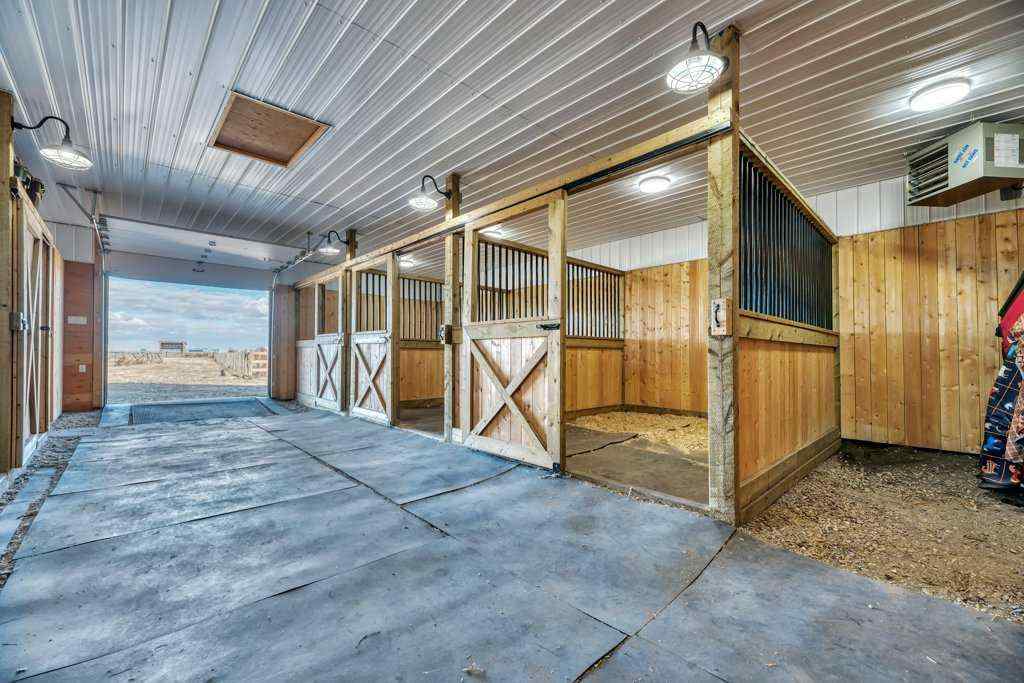 MLS® A2266376 - 242068 Range Road 243   in NONE Rural Wheatland County, Residential