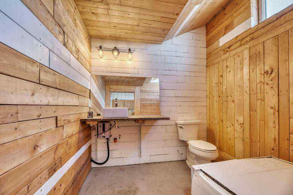 MLS® A2266376 - 242068 Range Road 243   in NONE Rural Wheatland County, Residential