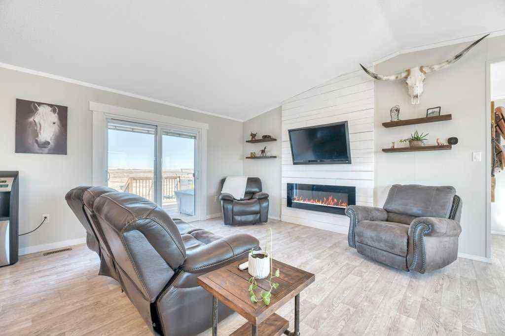 MLS® A2266376 - 242068 Range Road 243   in NONE Rural Wheatland County, Residential