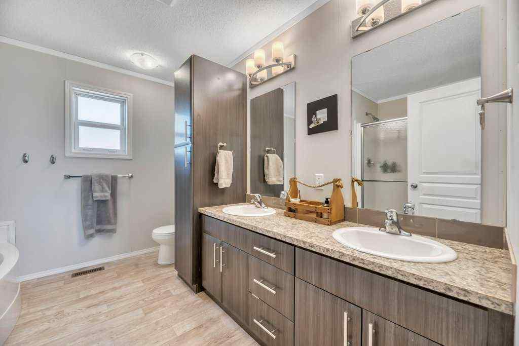 MLS® A2266376 - 242068 Range Road 243   in NONE Rural Wheatland County, Residential