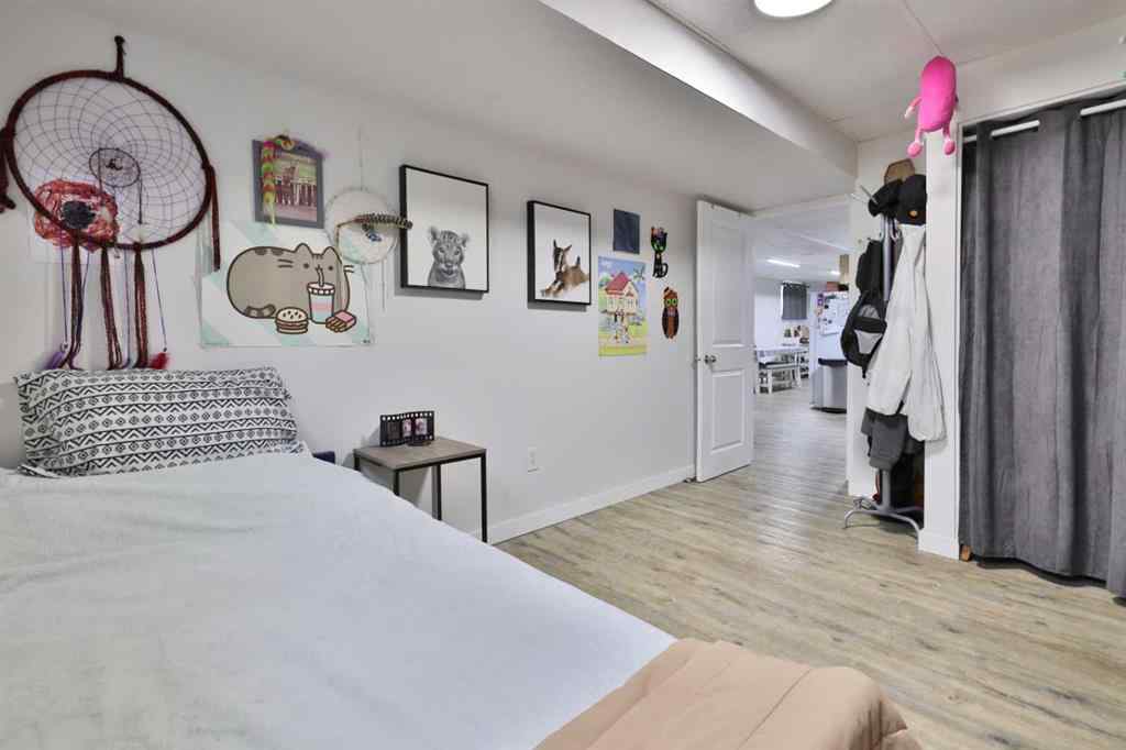 MLS® A2266378 - 5611 53 Avenue  in Sparling Camrose, Residential