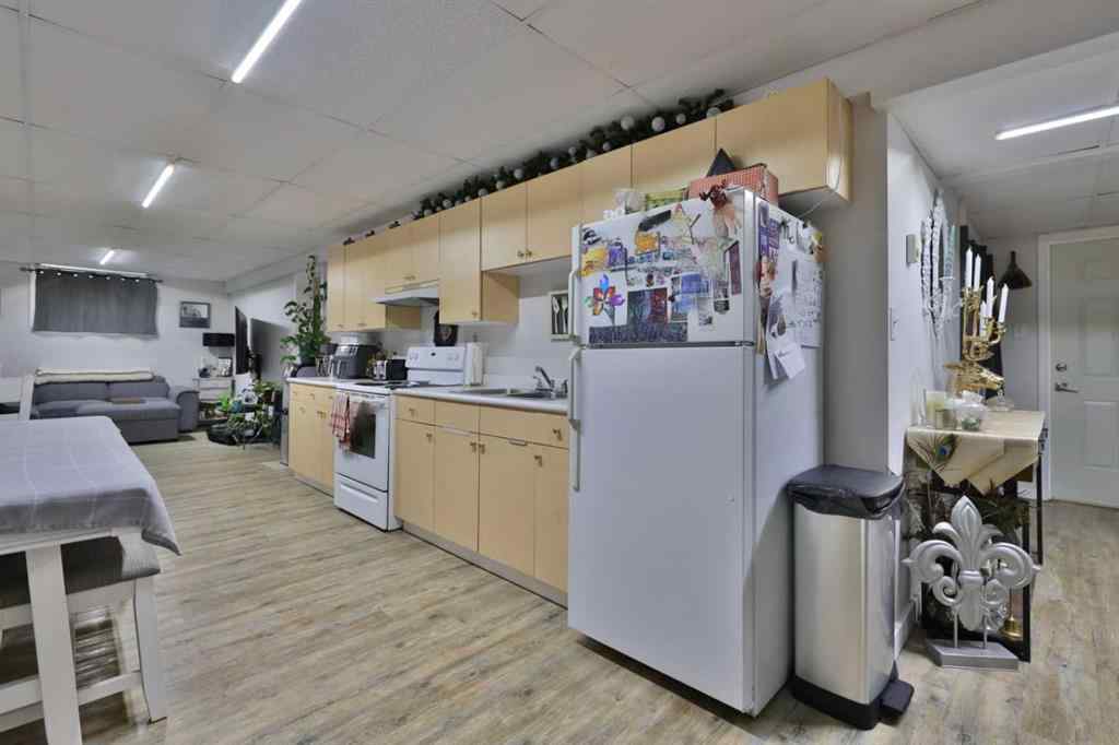 MLS® A2266378 - 5611 53 Avenue  in Sparling Camrose, Residential