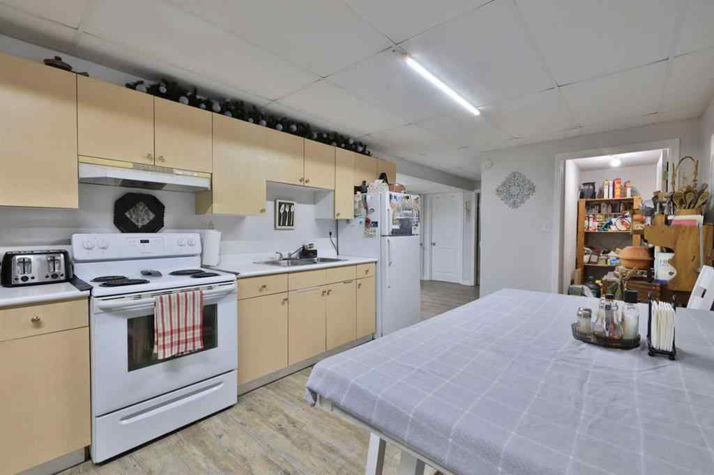 MLS® A2266378 - 5611 53 Avenue  in Sparling Camrose, Residential