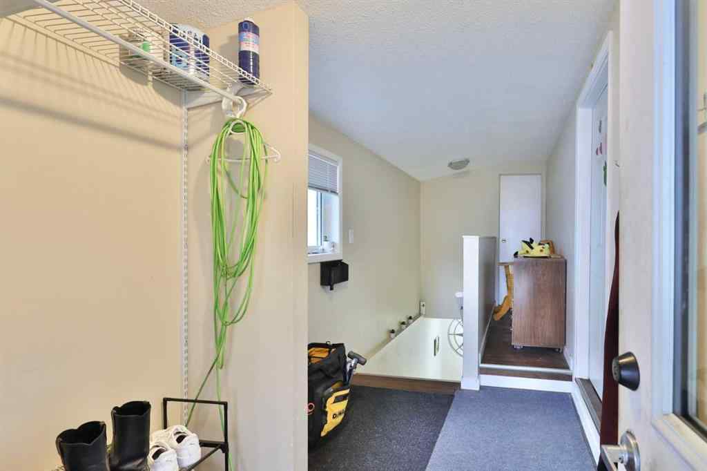 MLS® A2266378 - 5611 53 Avenue  in Sparling Camrose, Residential