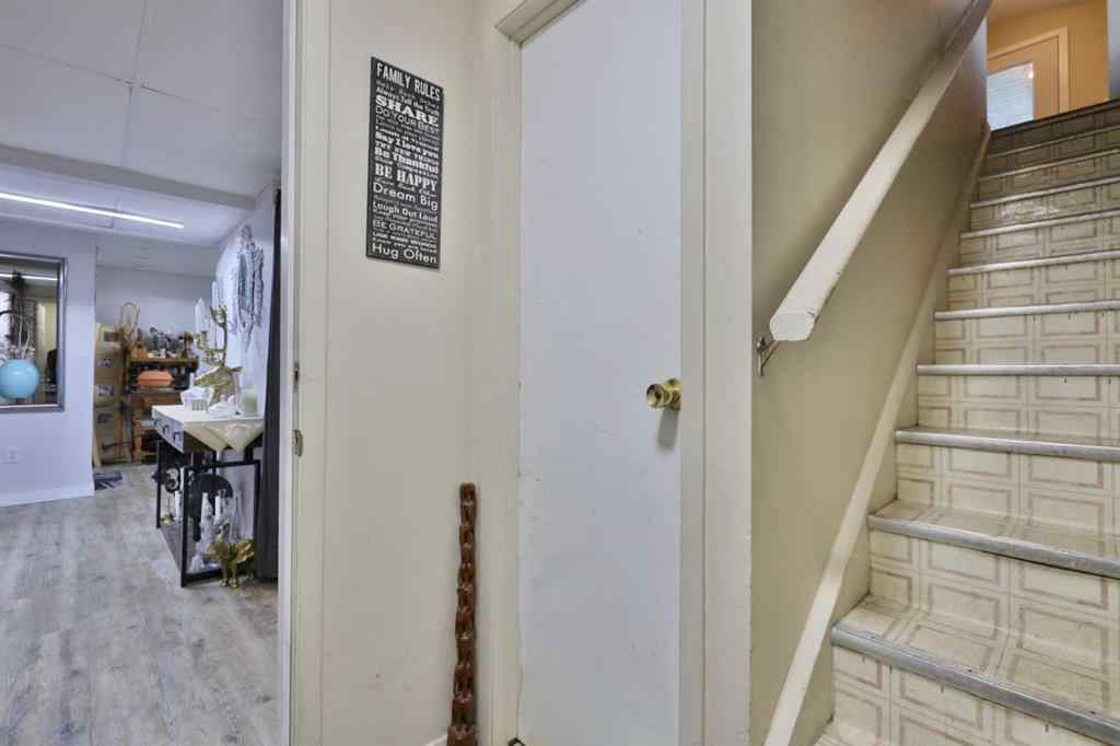 MLS® A2266378 - 5611 53 Avenue  in Sparling Camrose, Residential