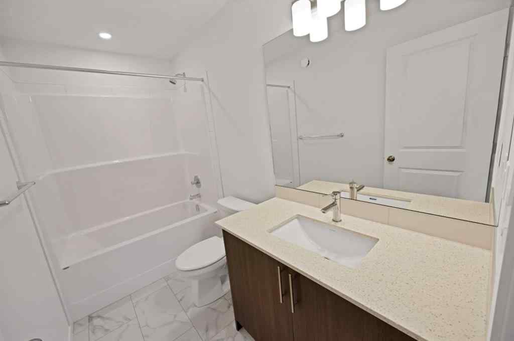 MLS® A2266379 - 541 Chelsea Gardens  in Chelsea_CH Chestermere, Residential