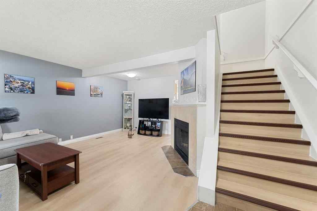 MLS® A2266384 - 130 Woodborough Terrace SW in Woodbine Calgary, Residential
