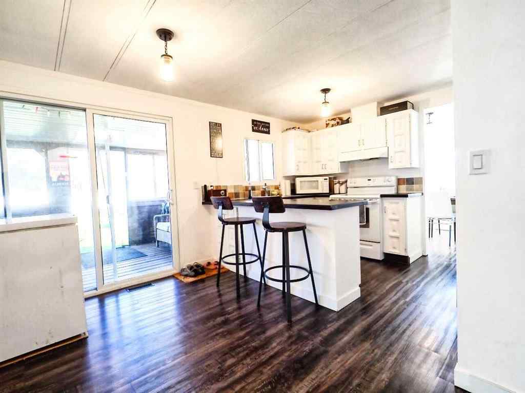 MLS® A2266387 - 315 3 Avenue  in NONE Torrington, Residential