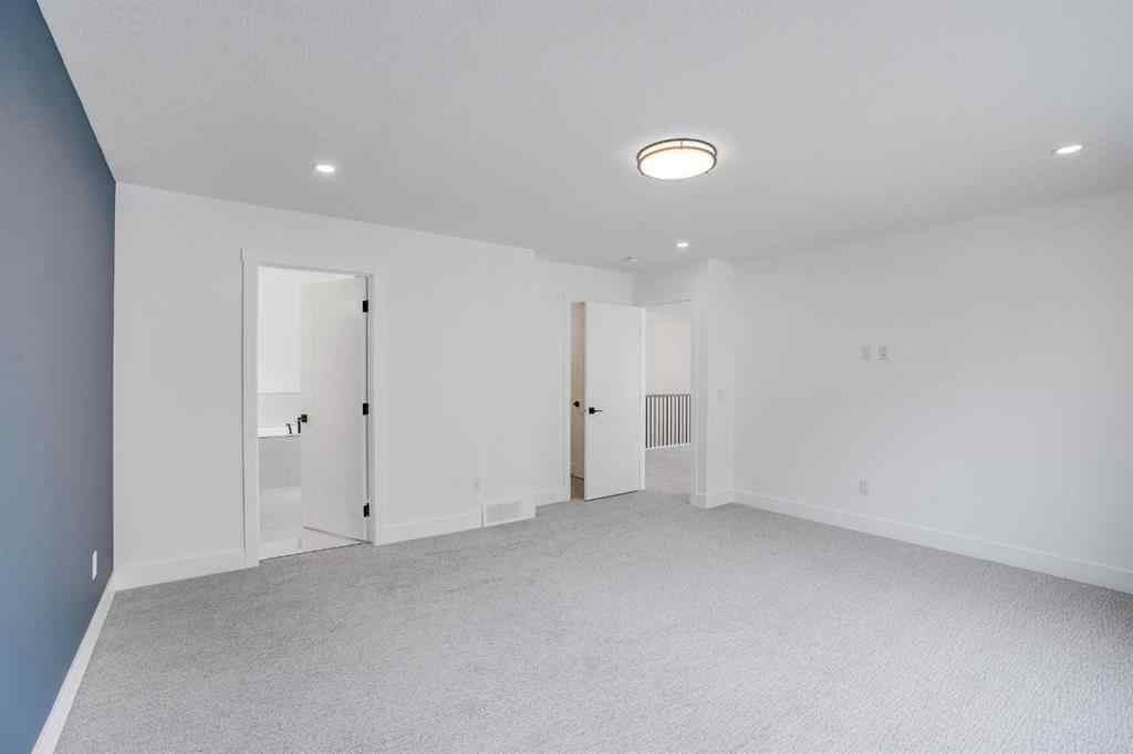 MLS® A2266388 - 27 Heritage Close  in Heritage Hills Cochrane, Residential