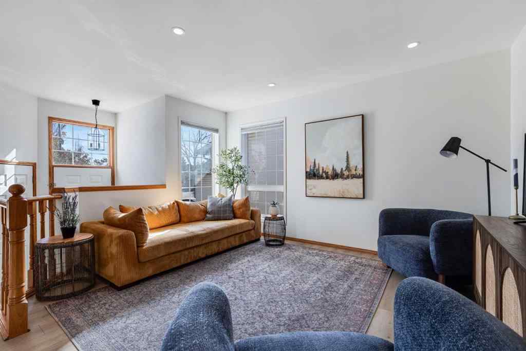 MLS® A2266390 - 319 Douglas Glen Boulevard SE in Douglasdale/Glen Calgary, Residential