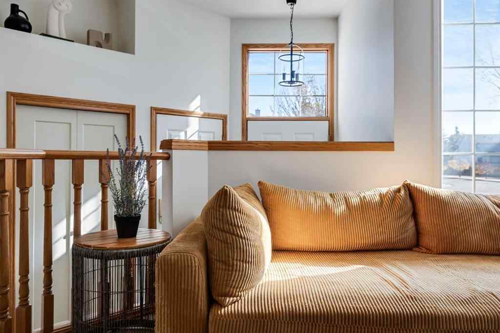 MLS® A2266390 - 319 Douglas Glen Boulevard SE in Douglasdale/Glen Calgary, Residential