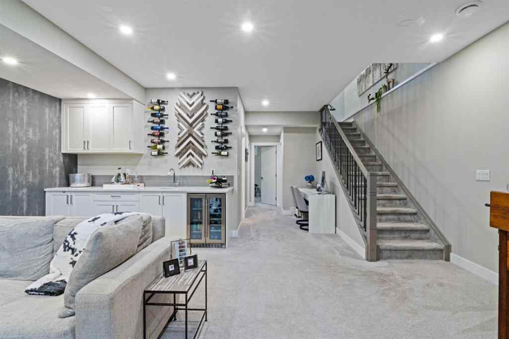 MLS® A2266396 - 1307 21 Avenue NW in Capitol Hill Calgary, Residential