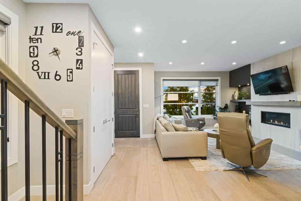 MLS® A2266396 - 1307 21 Avenue NW in Capitol Hill Calgary, Residential