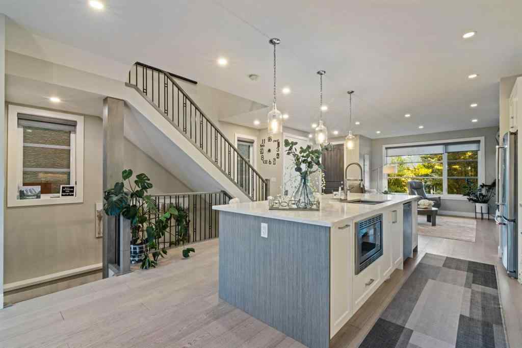 MLS® A2266396 - 1307 21 Avenue NW in Capitol Hill Calgary, Residential