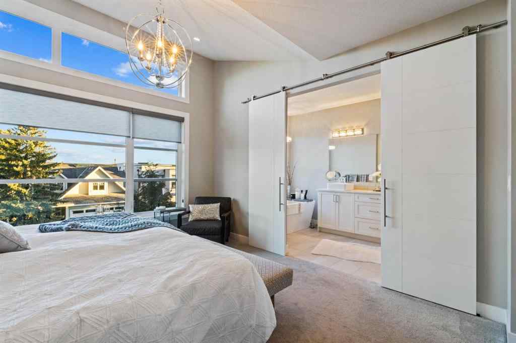 MLS® A2266396 - 1307 21 Avenue NW in Capitol Hill Calgary, Residential