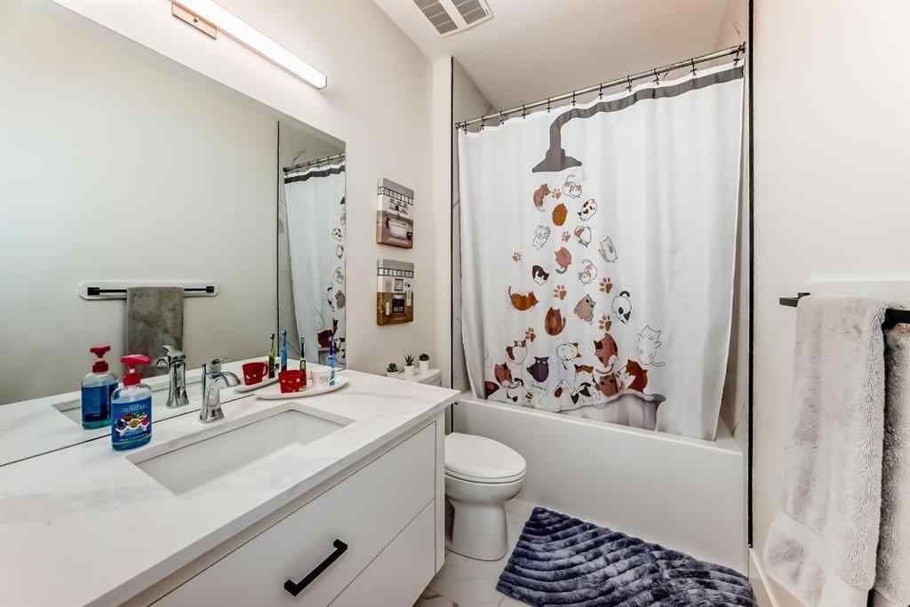 MLS® A2266400 - 76 ROCK LAKE View NW in Rocky Ridge Calgary, Residential