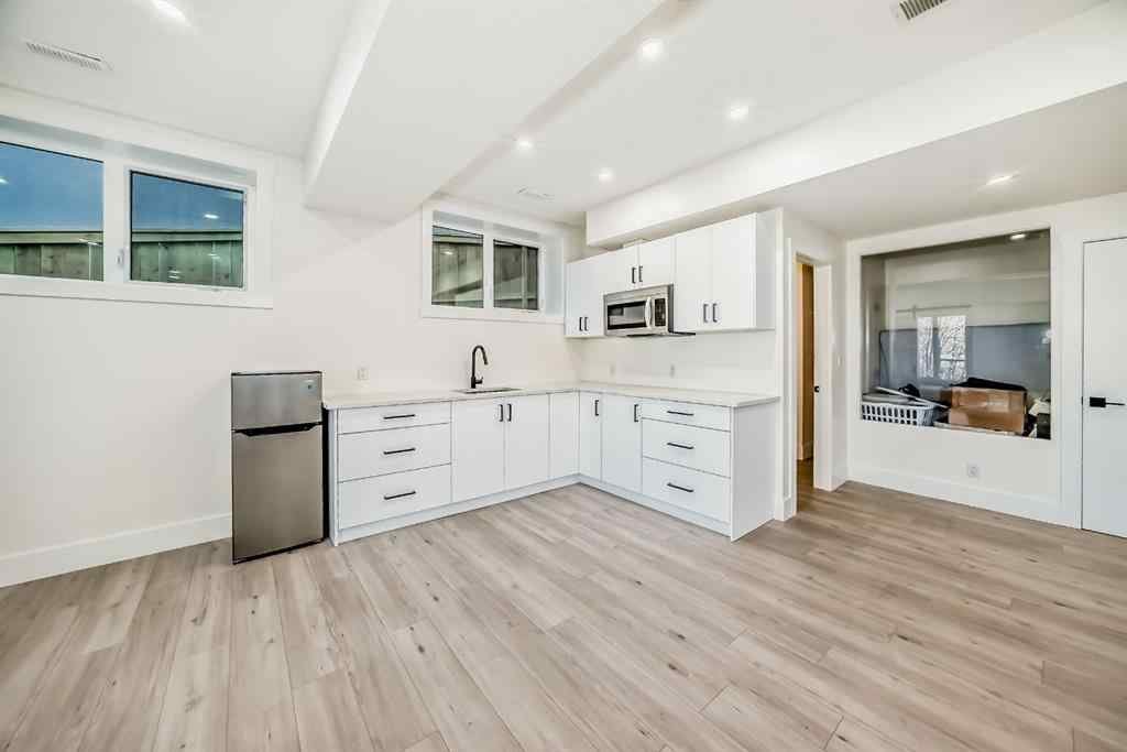 MLS® A2266400 - 76 ROCK LAKE View NW in Rocky Ridge Calgary, Residential