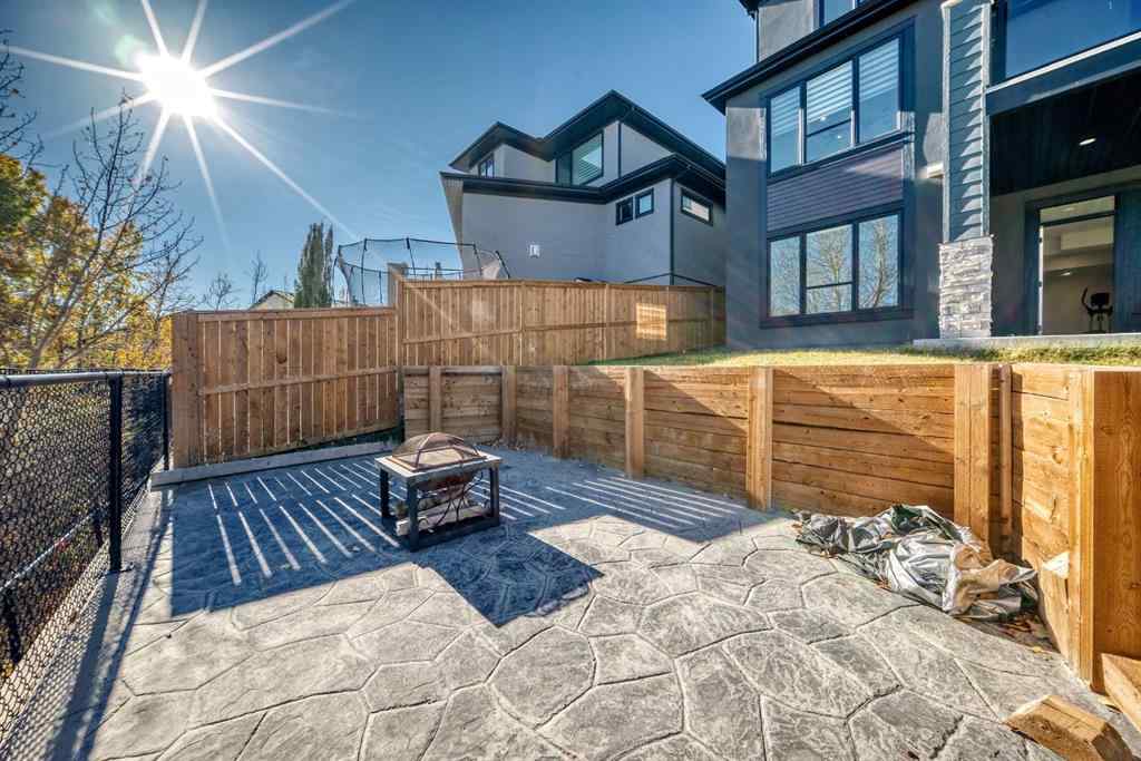 MLS® A2266400 - 76 ROCK LAKE View NW in Rocky Ridge Calgary, Residential