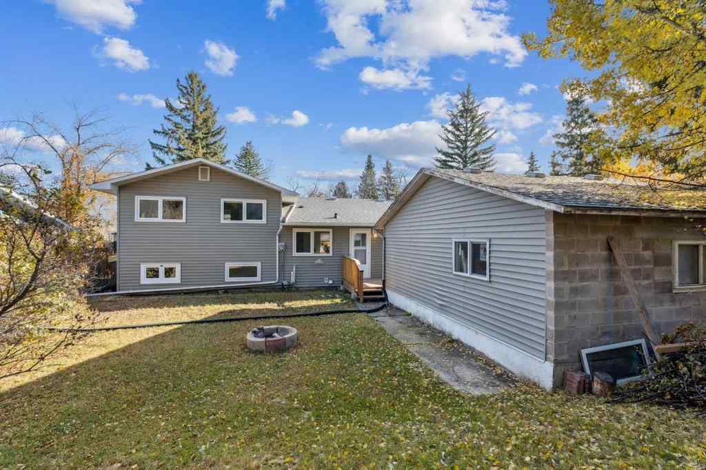 MLS® A2266403 - 9607 Oakhill Drive SW in Oakridge Calgary, Residential