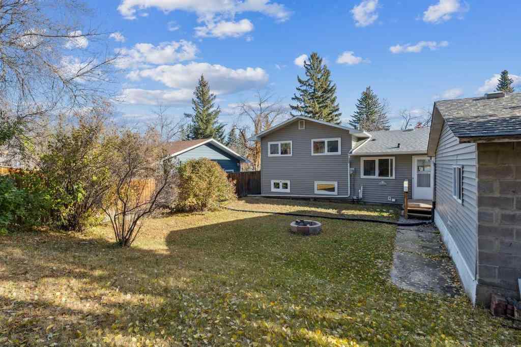 MLS® A2266403 - 9607 Oakhill Drive SW in Oakridge Calgary, Residential