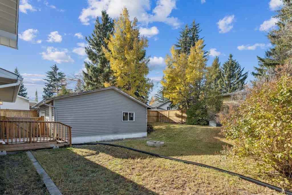 MLS® A2266403 - 9607 Oakhill Drive SW in Oakridge Calgary, Residential