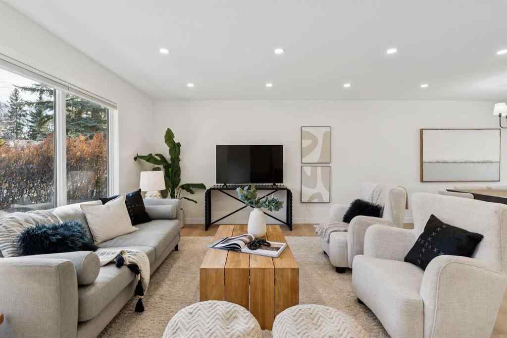 MLS® A2266403 - 9607 Oakhill Drive SW in Oakridge Calgary, Residential