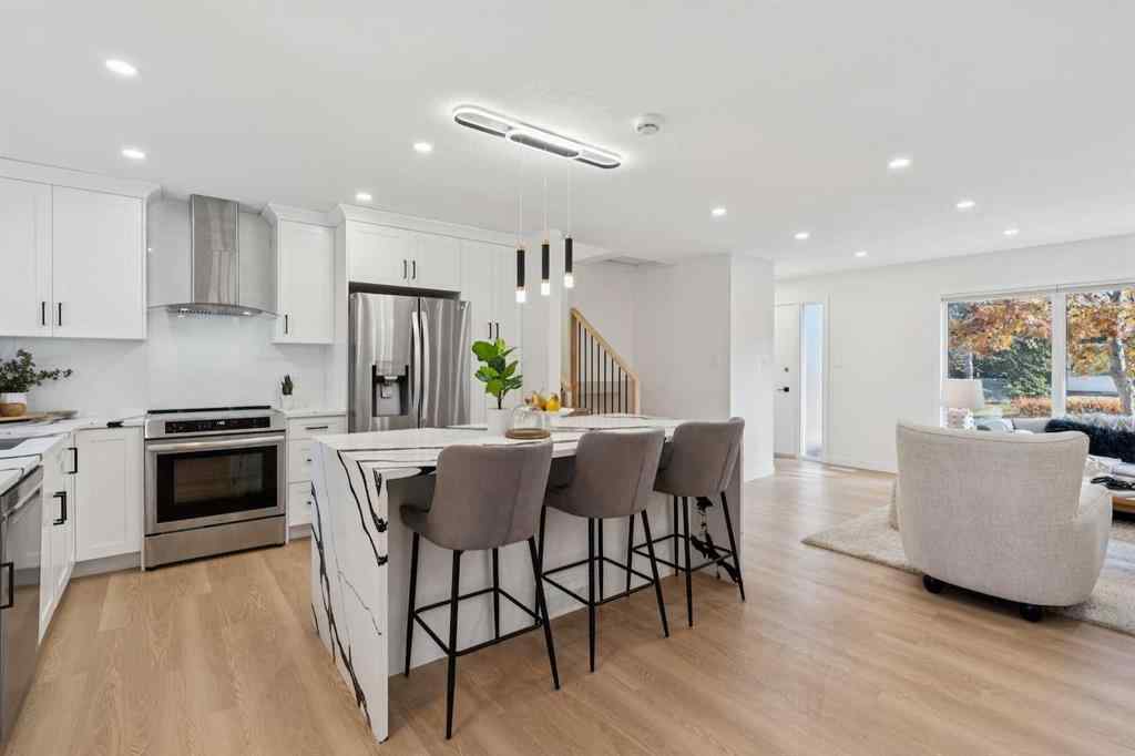 MLS® A2266403 - 9607 Oakhill Drive SW in Oakridge Calgary, Residential