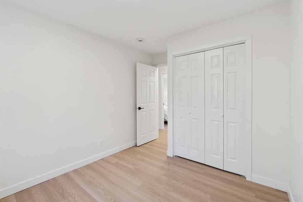 MLS® A2266403 - 9607 Oakhill Drive SW in Oakridge Calgary, Residential