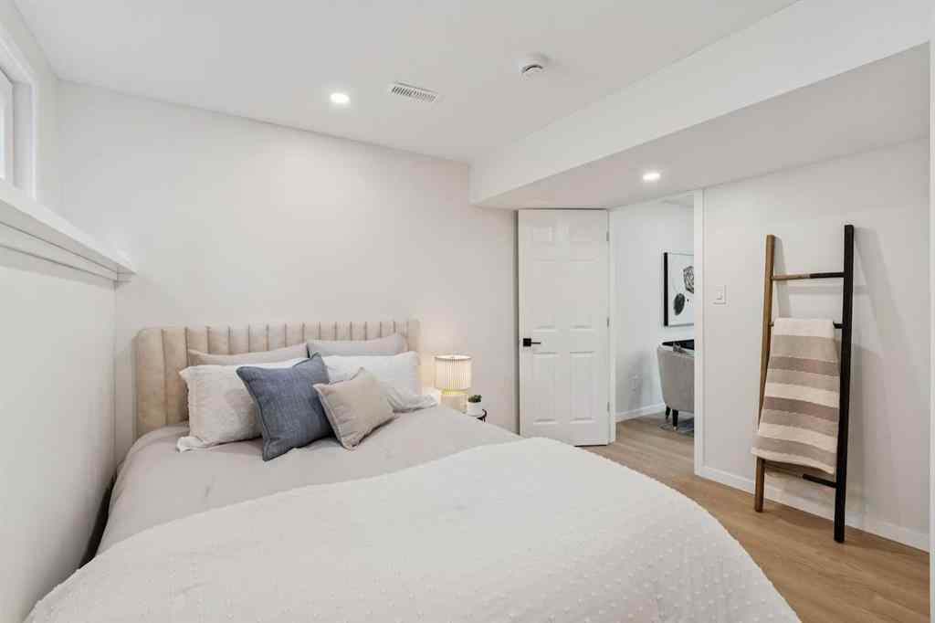 MLS® A2266403 - 9607 Oakhill Drive SW in Oakridge Calgary, Residential