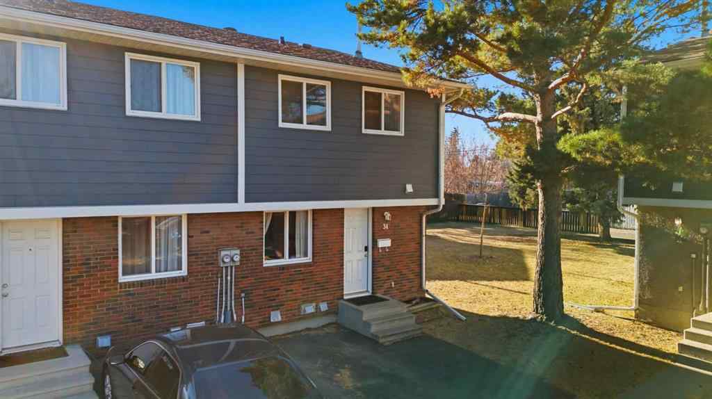 MLS® A2266405 - Unit #34 5935 63 Street  in Highland Green Red Deer, Residential