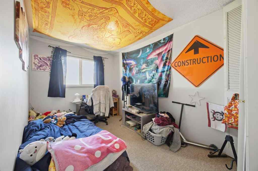 MLS® A2266405 - Unit #34 5935 63 Street  in Highland Green Red Deer, Residential