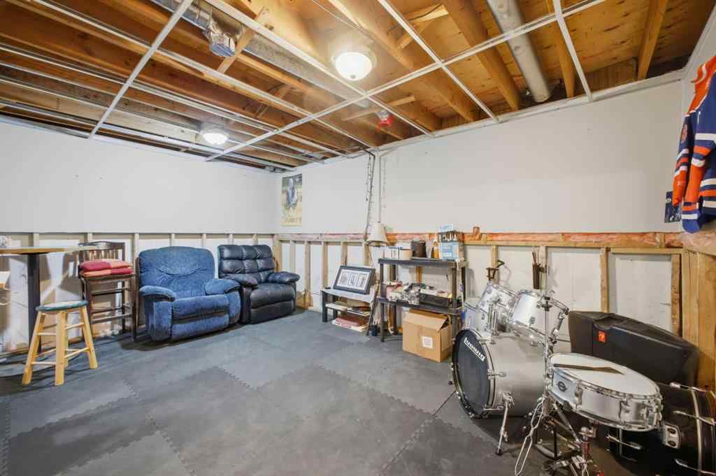 MLS® A2266405 - Unit #34 5935 63 Street  in Highland Green Red Deer, Residential