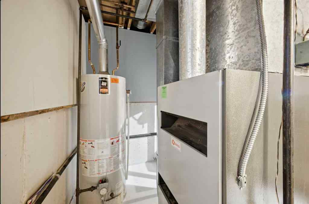 MLS® A2266405 - Unit #34 5935 63 Street  in Highland Green Red Deer, Residential