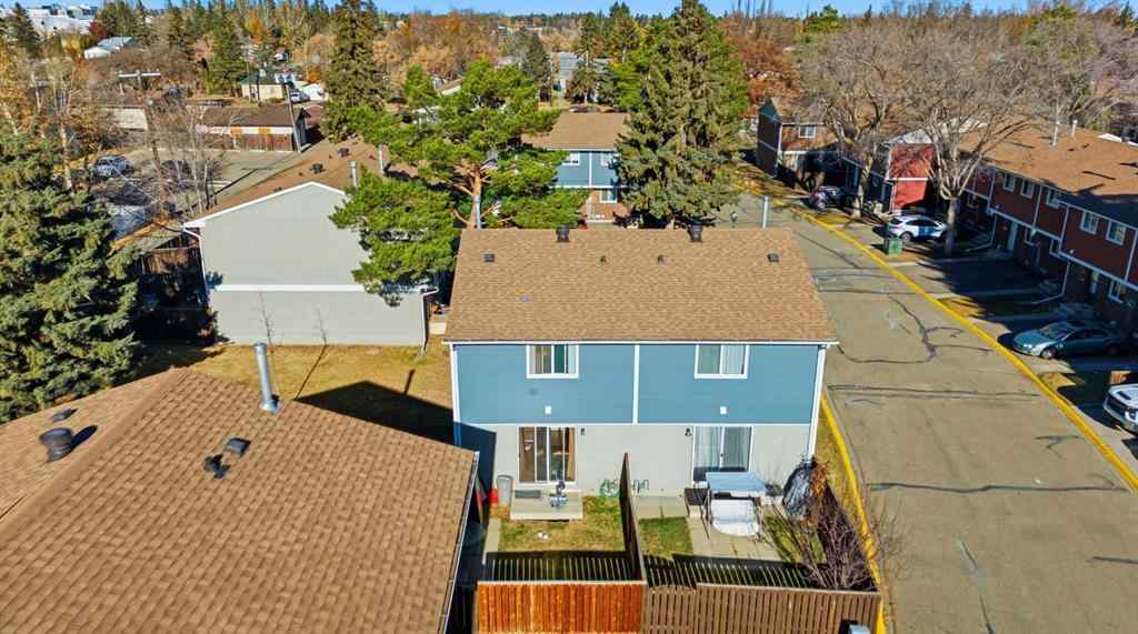 MLS® A2266405 - Unit #34 5935 63 Street  in Highland Green Red Deer, Residential