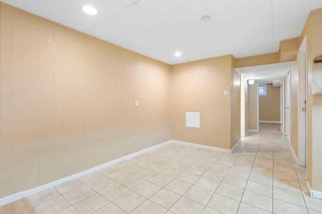 MLS® A2266408 - 5414 Pensacola Crescent SE in Penbrooke Meadows Calgary, Residential