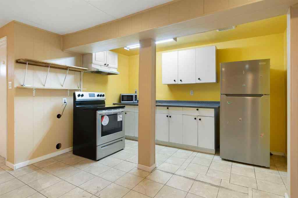 MLS® A2266408 - 5414 Pensacola Crescent SE in Penbrooke Meadows Calgary, Residential