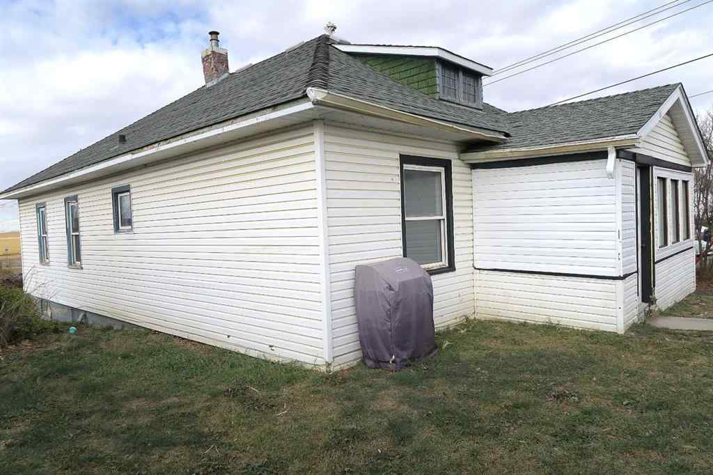 MLS® A2266413 - 407 4 Avenue  in NONE Gleichen, Residential