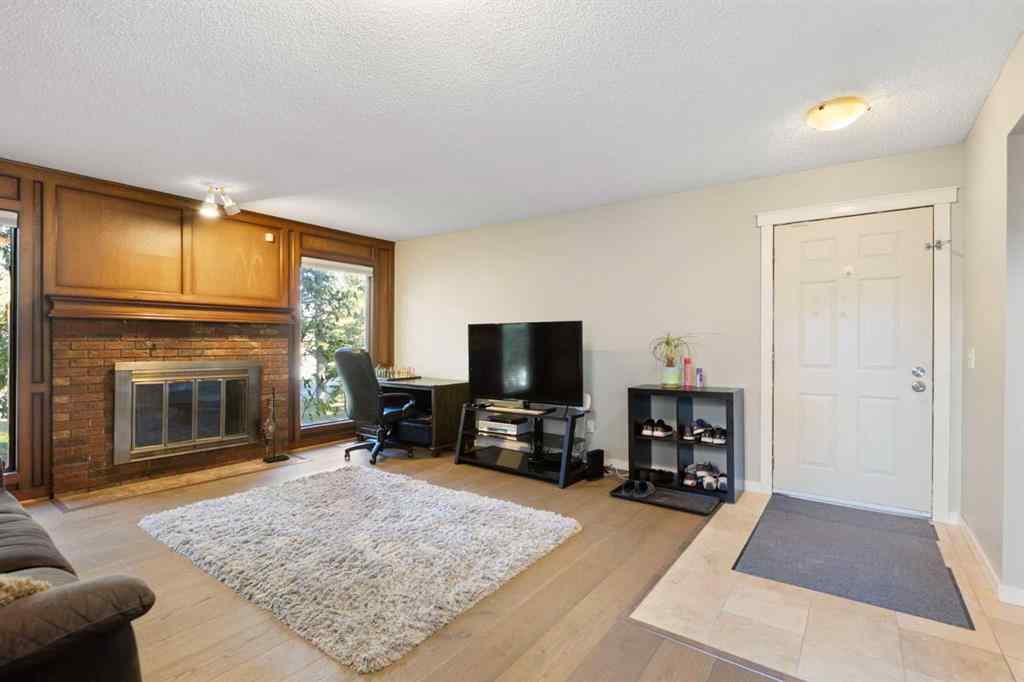 MLS® A2266415 - 339 Ranchview Place NW in Ranchlands Calgary, Residential