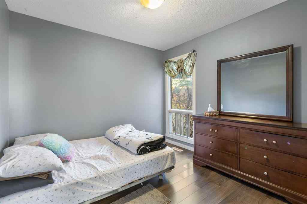 MLS® A2266415 - 339 Ranchview Place NW in Ranchlands Calgary, Residential