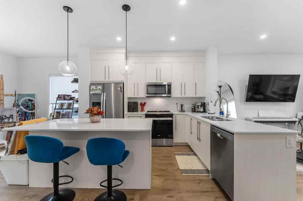 MLS® A2266417 - 280 Chelsea Road  in Chelsea_CH Chestermere, Residential