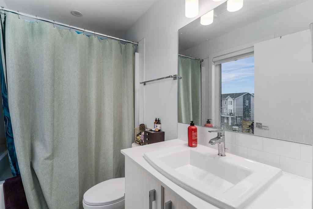 MLS® A2266417 - 280 Chelsea Road  in Chelsea_CH Chestermere, Residential