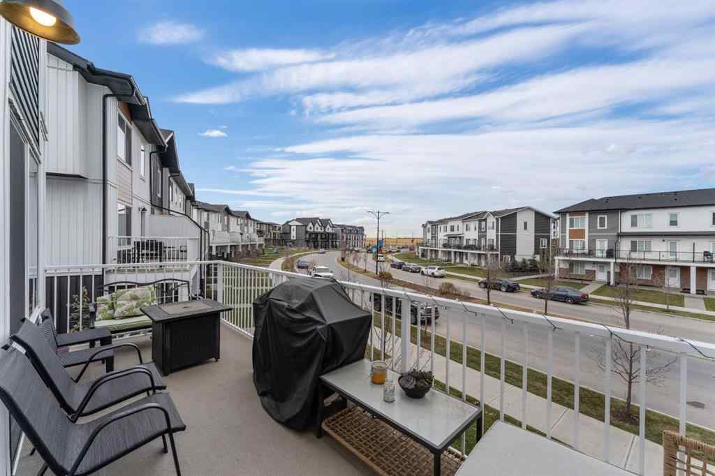 MLS® A2266417 - 280 Chelsea Road  in Chelsea_CH Chestermere, Residential